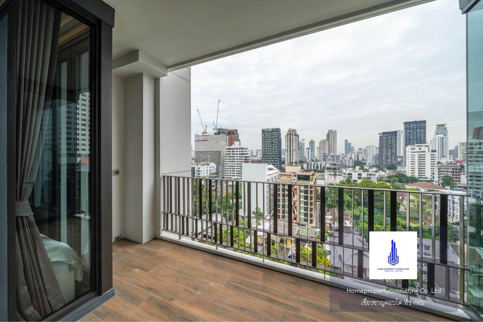 MUNIQ Sukhumvit 23 (มิวนีค สุขุมวิท 23)