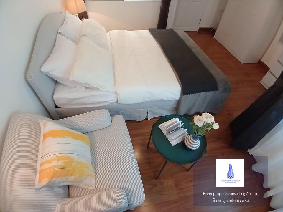 Surawong City Resort (สุรวงศ์ ซิตี้ รีสอร์ท)