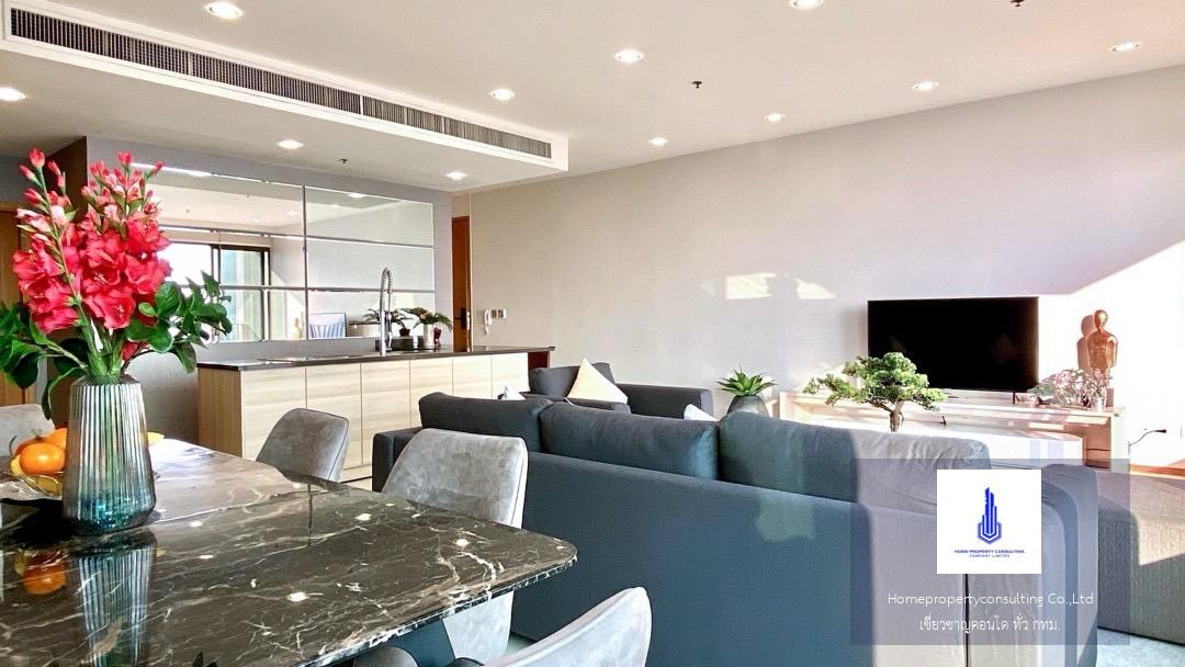 The Emporio Place (ดิ เอ็มโพริโอ เพลส)