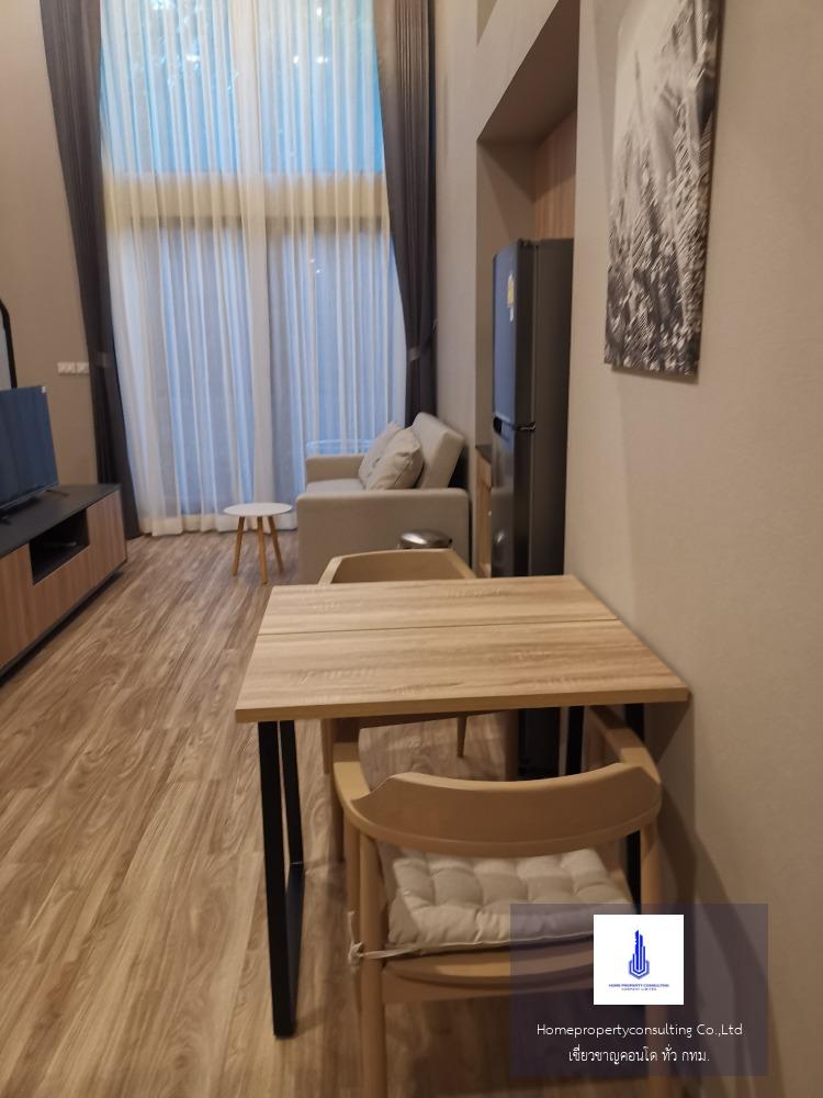 Blossom Condo @ Sathorn - Charoenrat (บลอสซั่ม คอนโด สาทร-เจริญราษฎร์)