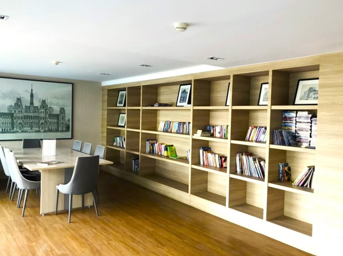 Mayfair Place Sukhumvit 64