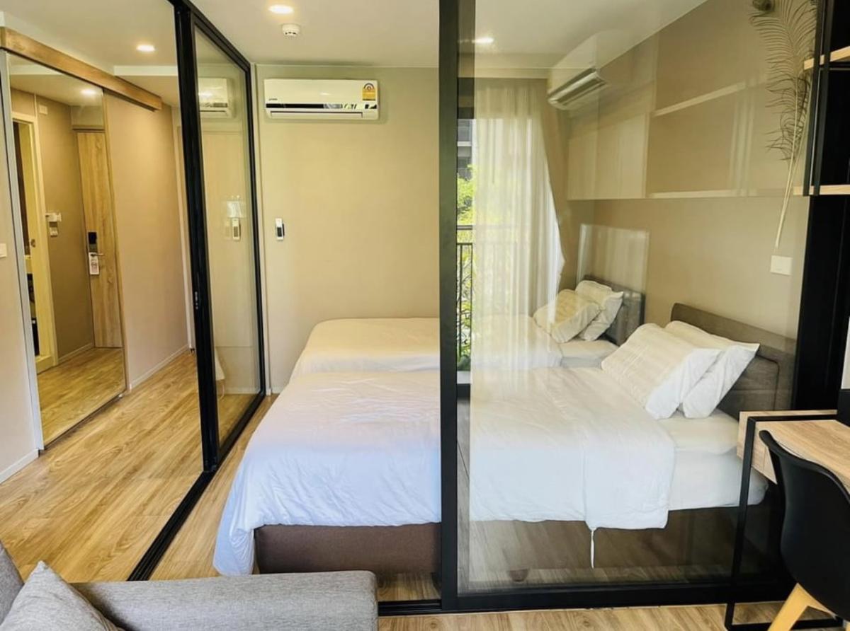Blossom Condo @ Sathorn - Charoenrat (บลอสซั่ม คอนโด สาทร-เจริญราษฎร์)
