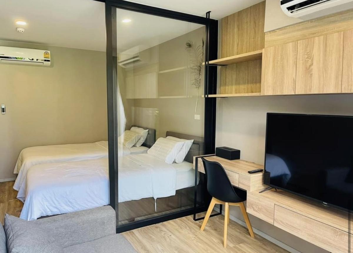 Blossom Condo @ Sathorn - Charoenrat (บลอสซั่ม คอนโด สาทร-เจริญราษฎร์)