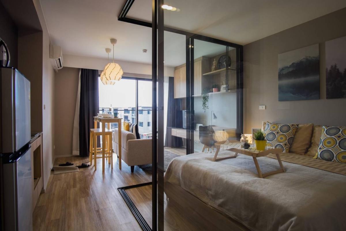 Blossom Condo @ Sathorn - Charoenrat (บลอสซั่ม คอนโด สาทร-เจริญราษฎร์)