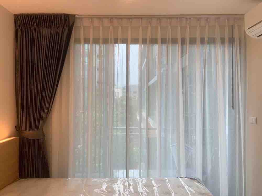 Metro Luxe Rose Gold Phahol - Sutthisan (เมโทร ลักซ์ โรสโกลด์ พหลฯ-สุทธิสาร)
