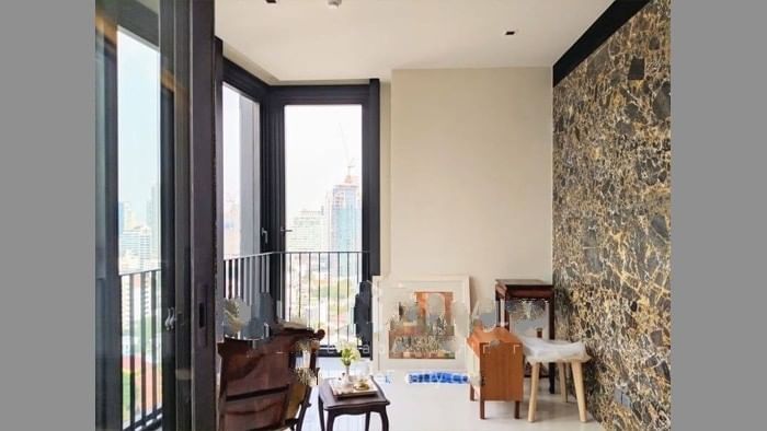 BEATNIQ Sukhumvit 32 (บีทนิค สุขุมวิท 32)