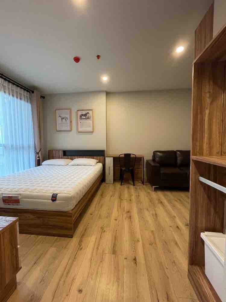 Brix Condominium (บริกซ์ คอนโด จรัญสนิทวงศ์ 64)