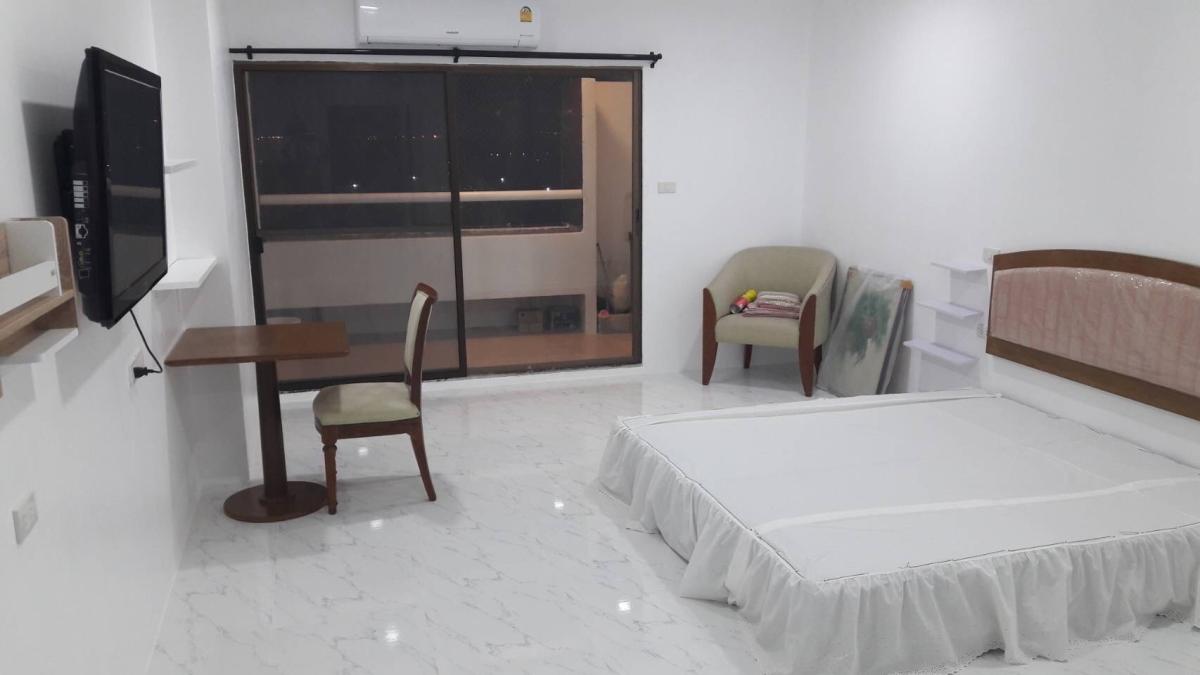 Country Complex (คันทรี คอมเพล็กซ์ )