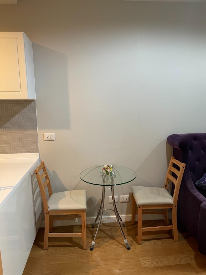 Condolette Dwell Sukhumvit 26 (คอนโดเลต ดเวล สุขุมวิท 26)