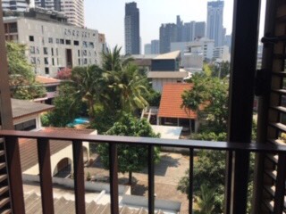 Condolette Dwell Sukhumvit 26 (คอนโดเลต ดเวล สุขุมวิท 26)