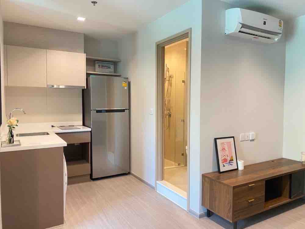 Life Sathorn Sierra