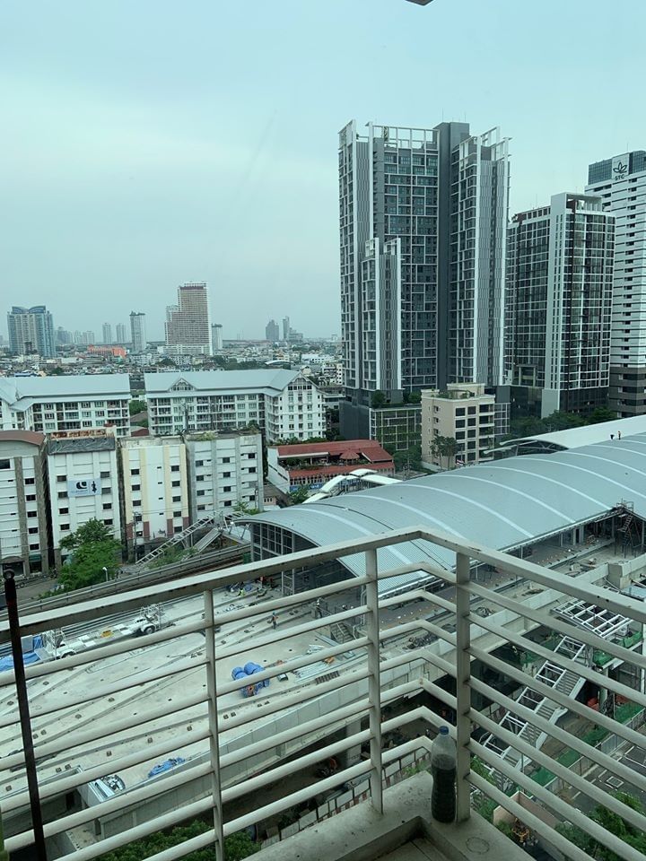 Villa Sathorn (วิลล่า สาทร)