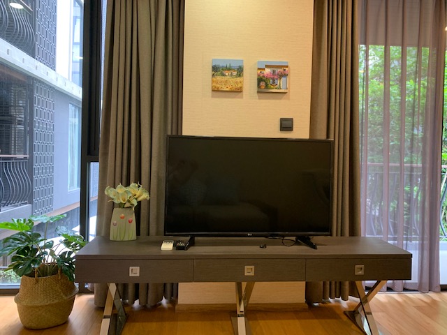 Klass Condo Langsuan (คลาส หลังสวน)