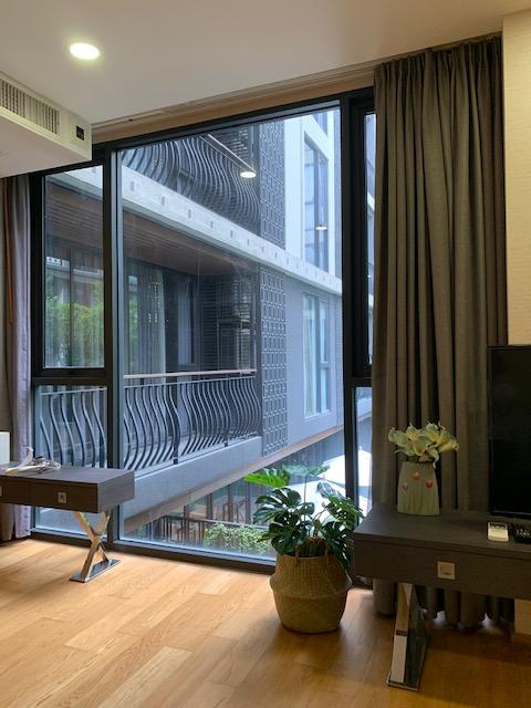 Klass Condo Langsuan (คลาส หลังสวน)