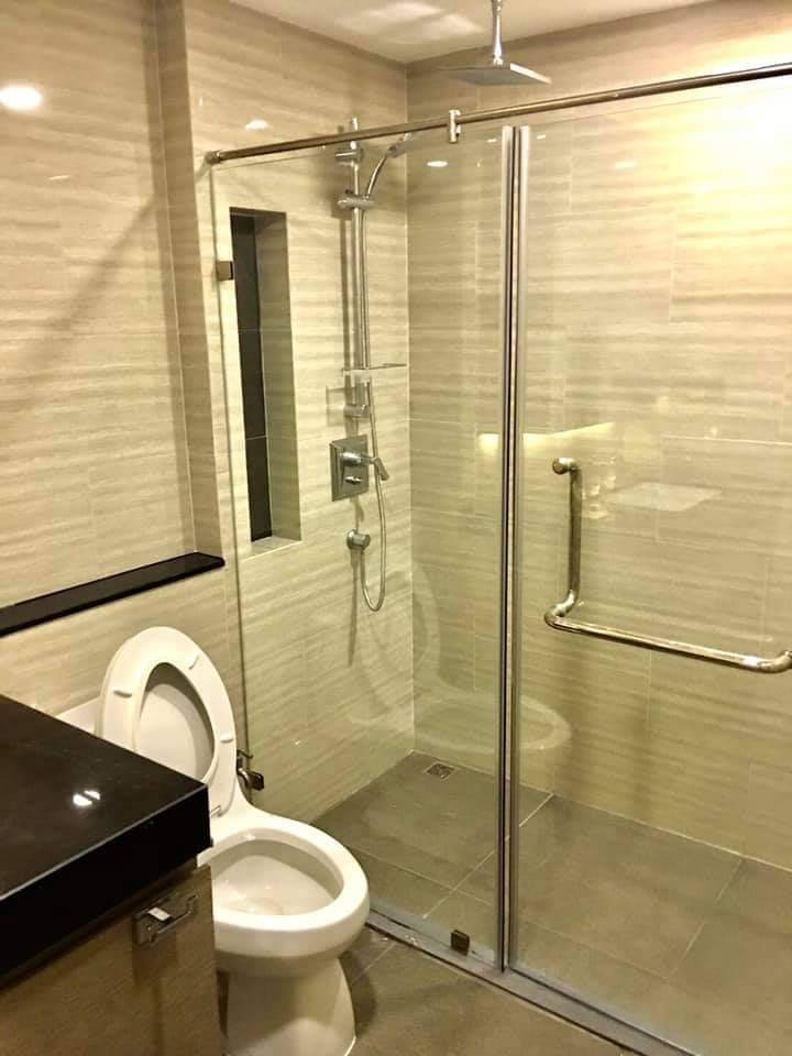 Klass Condo Langsuan (คลาส หลังสวน)