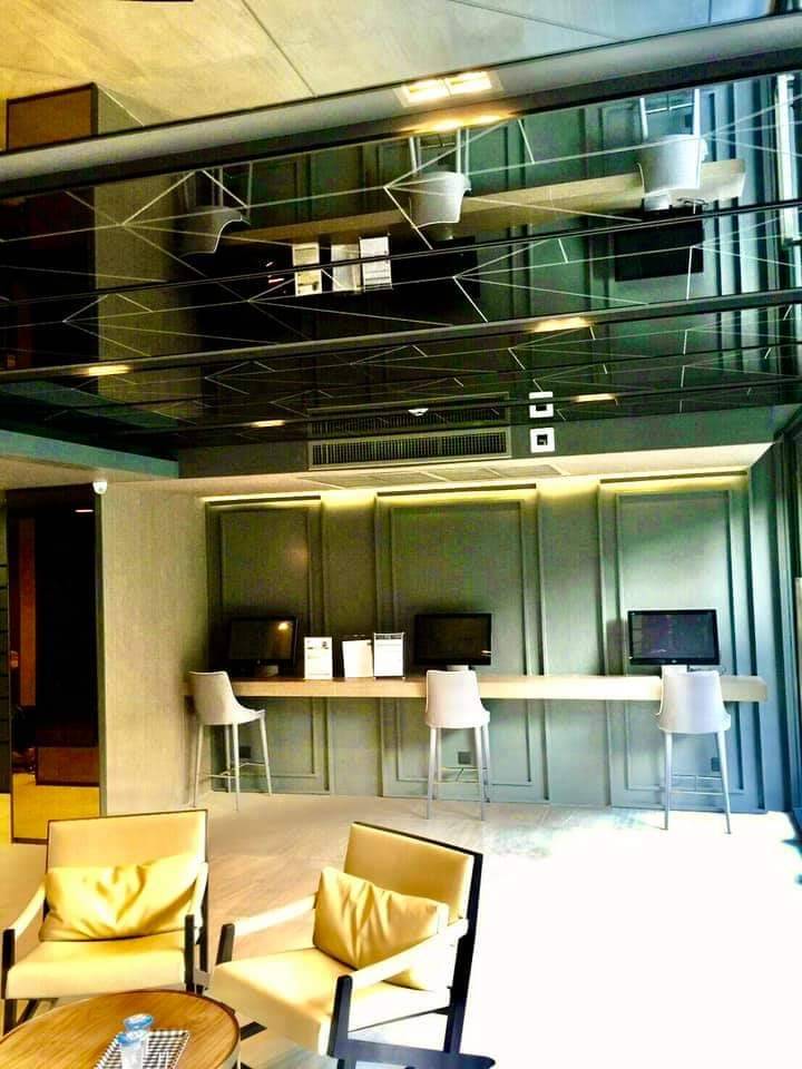 Klass Condo Langsuan (คลาส หลังสวน)