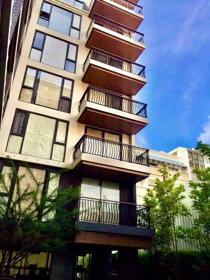 Klass Condo Langsuan (คลาส หลังสวน)