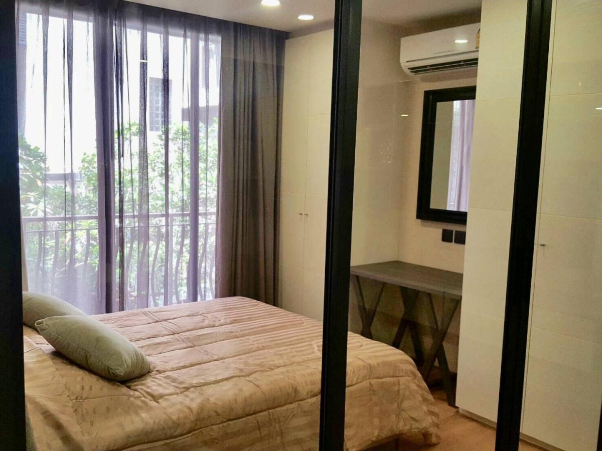 Klass Condo Langsuan (คลาส หลังสวน)