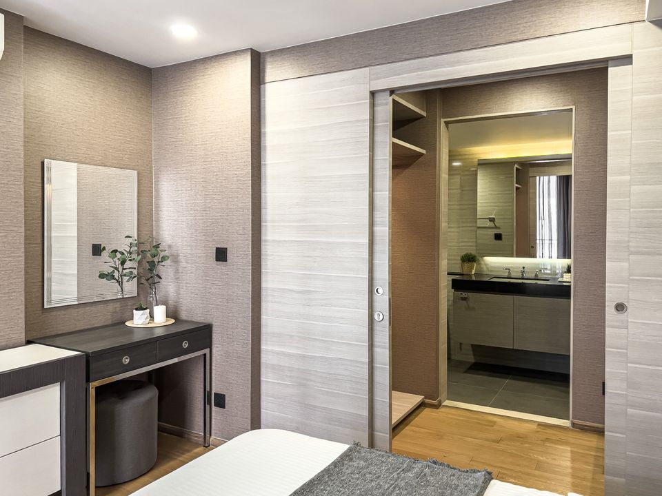Klass Condo Langsuan (คลาส หลังสวน)