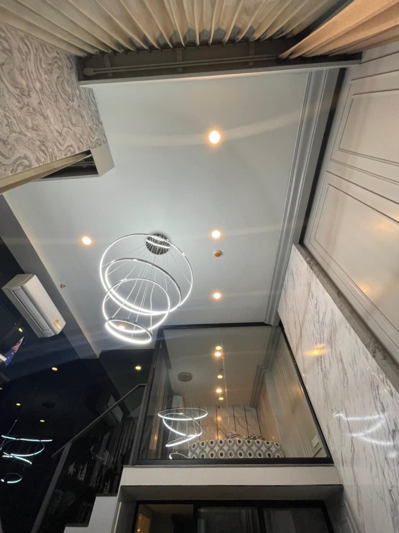 Knightsbridge Space Rama 9  ไนท์บริดจ์ สเปซ พระราม 9 