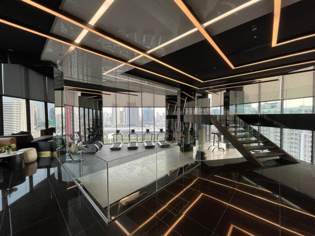 Knightsbridge Space Rama 9  ไนท์บริดจ์ สเปซ พระราม 9 