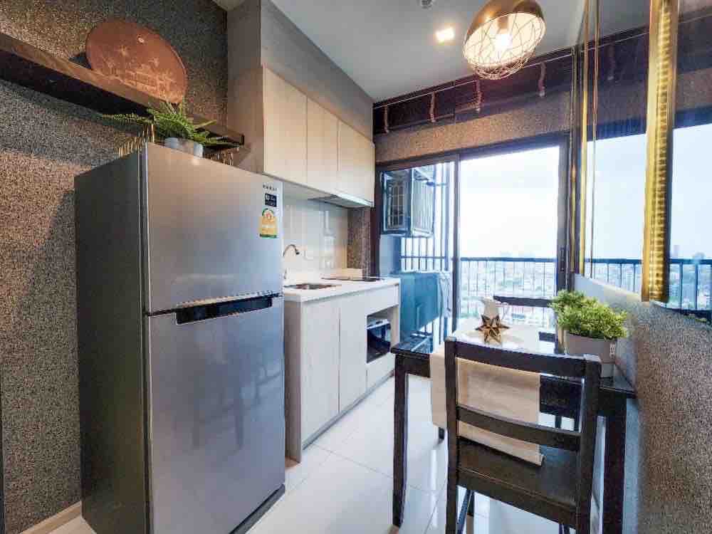 Life Sukhumvit 48