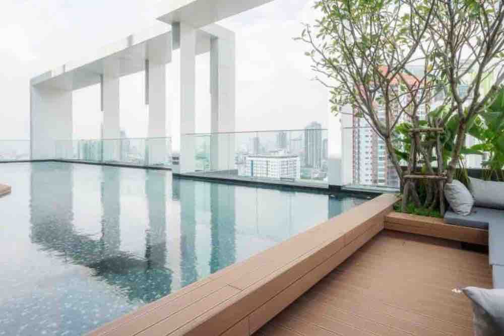 Life Sukhumvit 48