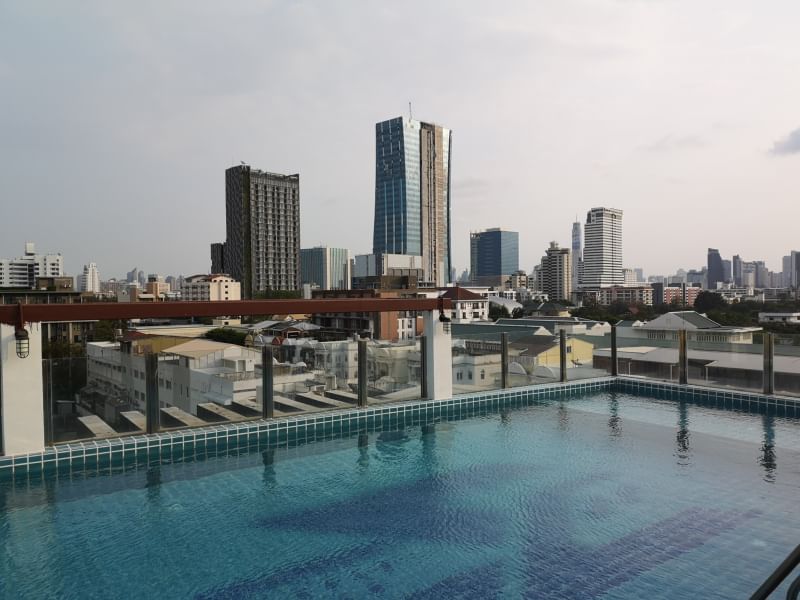 Le Rich @ Aree station (เลอริช แอท อารีย์ สเตชั่น)
