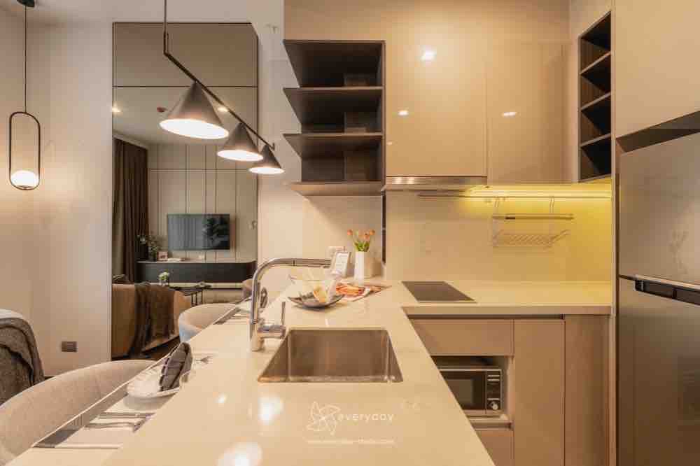 "LAVIQ Sukhumvit 57 (ลาวีค สุขุมวิท 57)  "