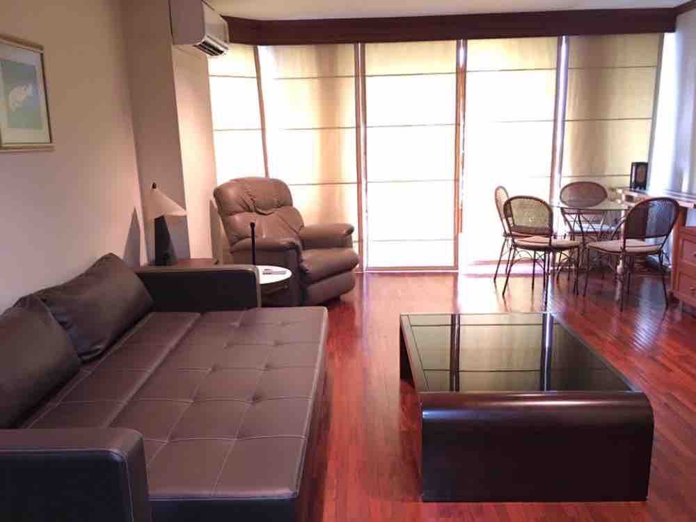 Lake Avenue Sukhumvit 16 (เลค อเวนิว สุขุมวิท 16)