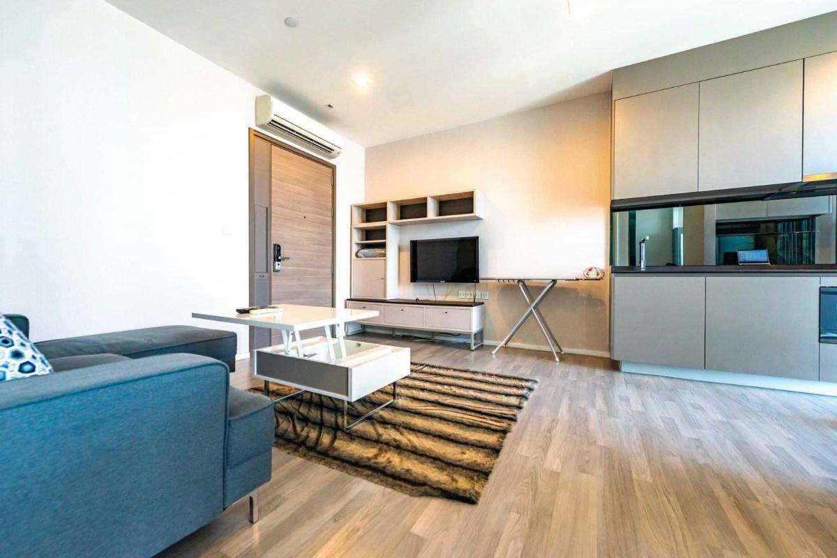 The Room Sukhumvit 69 (เดอะ รูม สุขุมวิท 69)
