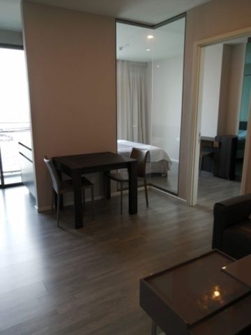 The Room Sukhumvit 69 (เดอะ รูม สุขุมวิท 69)