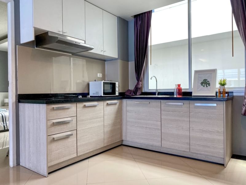 The Waterford Sukhumvit 50  (เดอะ วอเตอร์ฟอร์ด สุขุมวิท 50)
