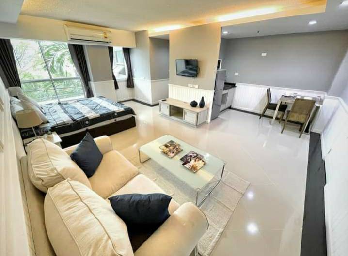 The Waterford Sukhumvit 50 (เดอะ วอเตอร์ฟอร์ด สุขุมวิท 50)
