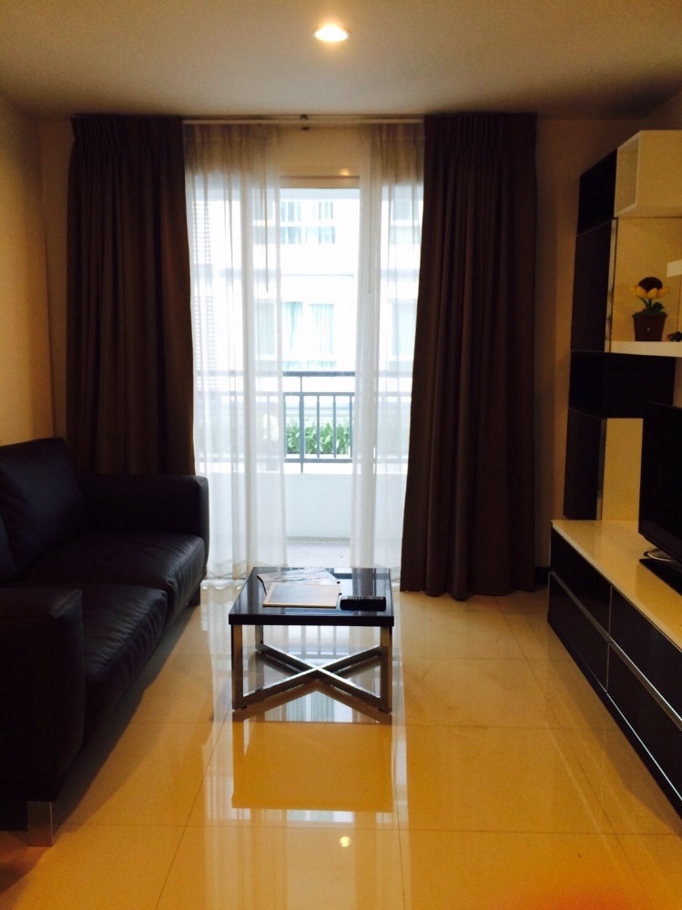 Voque Sukhumvit 16 (โว๊ค สุขุมวิท 16)
