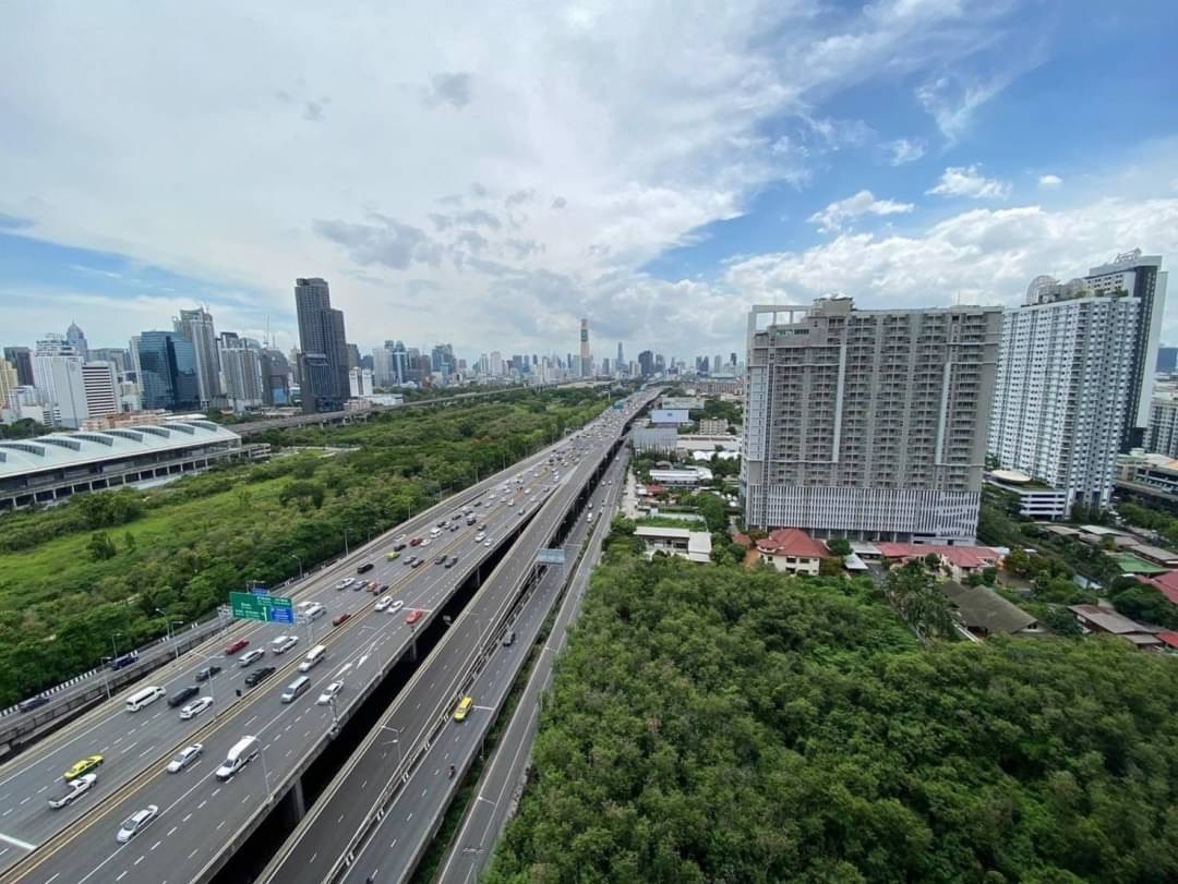 Life Asoke Hype (ไลฟ์ อโศก ไฮป์)