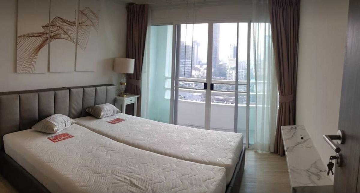 Thonglor Tower (ทองหล่อ ทาวเวอร์)