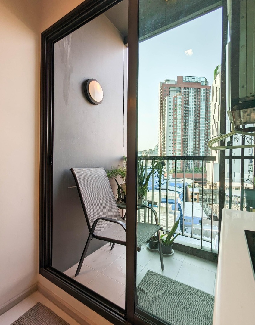 Life Sukhumvit 48 (ไลฟ์ สุขุมวิท 48)
