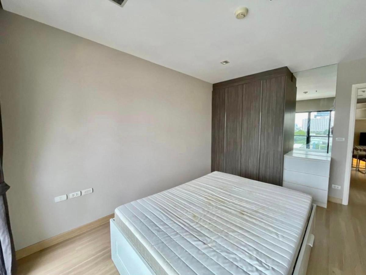 Urbano Absolute Sathon-Taksin (เออบาโน่ แอบโซลูท สาทร-ตากสิน)