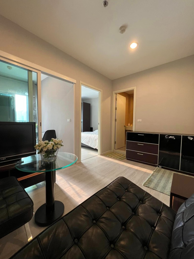 Aspire Sathorn - Thapra (แอสปาย สาทร - ท่าพระ)