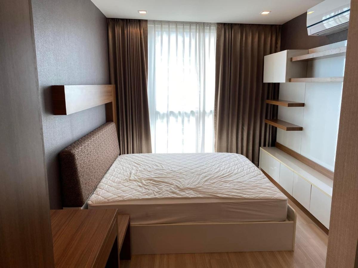 Sky Walk Condominium (สกายวอล์ค คอนโดมิเนียม)