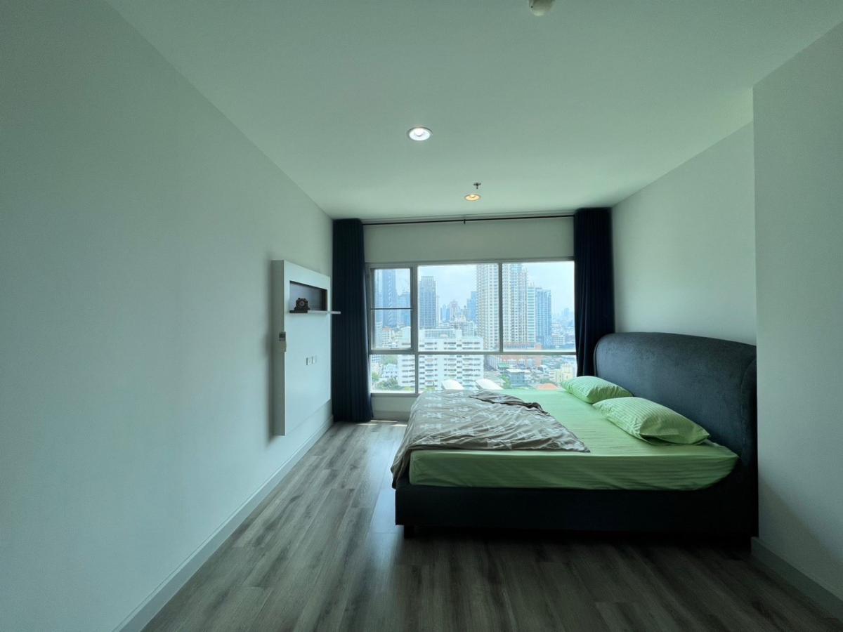 Centric Sathorn - Saint Louis (เซ็นทริค สาทร-เซนต์หลุยส์)