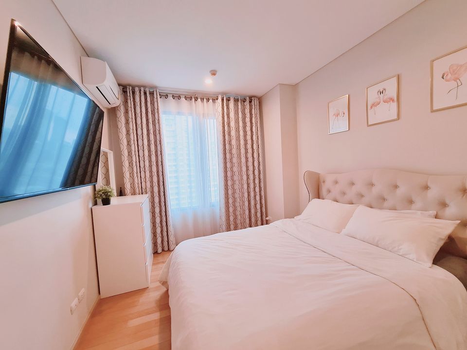 Villa Asoke (วิลล่า อโศก)